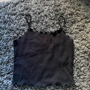 ✨PINK x KNIT RIOT LETTUCE EDGE TANK✨